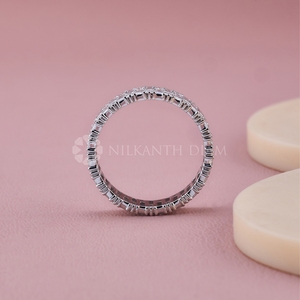 Bague en diamant de laboratoire taille baguette, look premium, alliance fine en diamant pour mariage et anniversaire, cadeau pour femme - Product Image 4