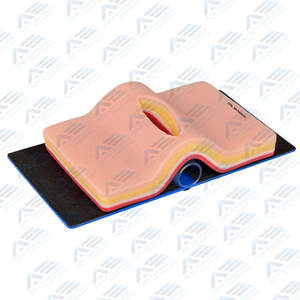 Instruments chirurgicaux en acier inoxydable pour la pratique de la suture sur les coussinets cutanés pour les étudiants en médecine dans les hôpitaux et les cliniques - Product Image 6