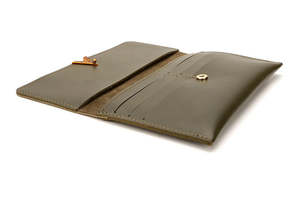 Cartera Delgada y Compacta de Aluminio con Capacidad para Doce Tarjetas, con Sistema de Expulsión Rápida con Botón - Product Image 4