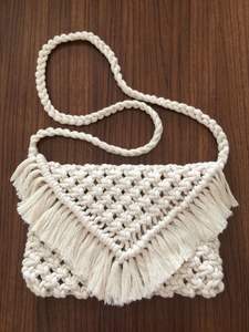 Sac à main en macramé fait main avec franges, en corde de soie tissée, fermeture magnétique, sac bandoulière, 1L, Pâques, Noël, anniversaire, Saint-Valentin - Product Image 4