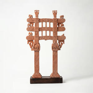 Réplique de la Porte de Sanchi Torana – Entrée de stupa bouddhiste du 1er siècle avant J.-C., modèle architectural du patrimoine indien ancien - Product Image 3