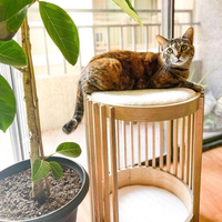 Fabrication en gros de meubles modernes en bois massif pour chats, lit à gratter pour animaux de compagnie, faits à la main au Vietnam