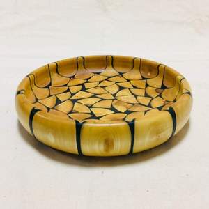 Bol décoratif en bois et résine fait main, style ange, avec incrustation rayée, pour servir des salades, des fruits, décorer la cuisine, la maison et la table - Product Image 3