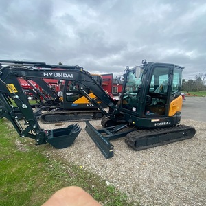 Mini-excavatrice Hyundai avec godet de terrassement, équipement de construction d'occasion, moteur PLC, avec de fortes performances d'excavation - Product Image 5