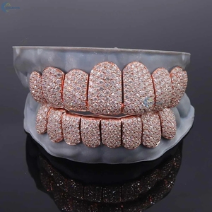Grillz en or rose 10 carats massif avec diamants de laboratoire VVS de qualité supérieure, personnalisés, style Hip Hop - Product Image 3