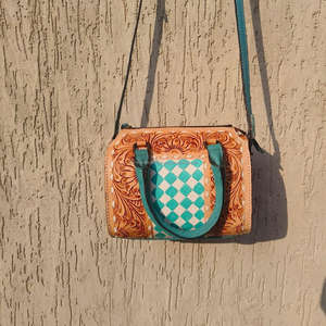 Bolsa de Viaje de Fin de Semana de Cuero Genuino 100% Hecha a Mano, de Lujo, para Mujer, Expo Marzo 2026 - Bolsa de Viaje de Alta Calidad Personalizable - Product Image 4