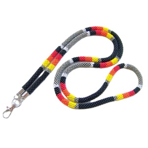 Collier lanière élégant brodé de perles pour clés, design ethnique, collier lanière en perles de rocaille, accessoire de mode - Product Image 1