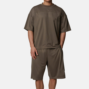 Men's Solid Color Mesh Breathable Shorts With Pockets <b>Elastic</b> Waist Casual Style Mid Length Bermuda Shorts - Product Image 3