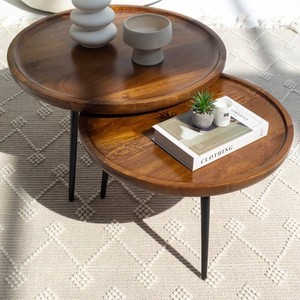 Table basse en bois Vandana Astra Vista pour salon moderne et décoration contemporaine - Product Image 1