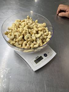 Anacardos de origen vietnamita al por mayor, grado fino horneado, certificado ISO, aperitivos saludables, 1000kg, MOQ, buen embalaje, muestra disponible - Product Image 4