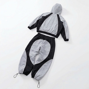 ชุดวิ่งสะท้อนแสงสีม่วง น้ำหนักเบา กันลม |   ผู้ผลิตชุดกีฬาสมรรถนะสูงแบบ OEM - Product Image 2