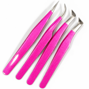 Kit Profesional de 4 Pinzas de Acero Inoxidable para Extensión de Pestañas, Pinzas de Precisión Rectas y Curvas para Volumen e Isolación - Product Image 1