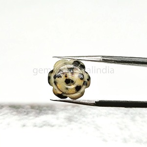Pierre précieuse naturelle Jaspe Dalmatien en forme de tournesol, sculptée à la main, 12 mm, breloque fleur en cristal pour la fabrication de bijoux, prix de gros en vrac - Product Image 2