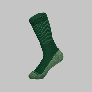 Ensemble de chaussettes de sport de baseball respirantes en coton avec logo brodé personnalisé de haute qualité du fabricant OEM pour hommes et femmes - Product Image 2