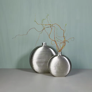Azora Industries Vase à fleurs en aluminium élégant fait à la main Décoration de table décorative en aluminium de haute qualité Dernier design - Product Image 1