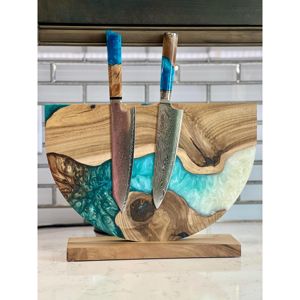 Porte-couteaux magnétique mural contemporain en résine violette et bois, support de rangement pour couteaux de cuisine de qualité supérieure - Product Image 6