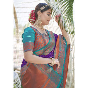 Warm <b>Purple</b> 1000 Butti Zari Woven Paithani Silk <b>Saree</b> Elegant Evening Dress - Product Image 2