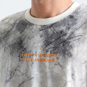 เสื้อยืดคอกลมทรงบ็อกซี่พิมพ์ลายพัฟฟ์ผ้าคอตตอนถัก 100% สั่งทำขายส่ง ปริมาณมาก พิมพ์ลาย HD ผ้าเนื้อสัมผัสพิเศษ ไหล่ตก ทรงโอเวอร์ไซส์ ใส่ได้ทั้งชายและหญิง - Product Image 5