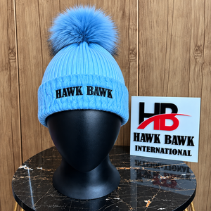 Bonnet tricoté unisexe personnalisé avec pompon – Chapeau d'hiver doux au toucher, style décontracté, fabrication OEM - Product Image 1