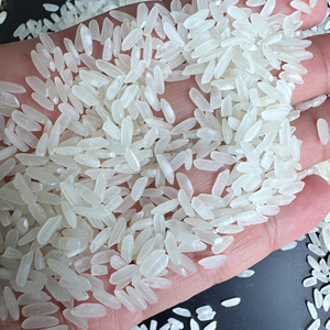 ข้าวขาวคาลโรสเมล็ดกลาง เวียดนาม ข้าวหัก 5% ข้าวใหม่ ขายส่งจำนวนมาก ผู้จัดจำหน่ายข้าว 25กก. 50กก. รับผลิตแบรนด์ OEM ส่งออก FOB เฮมิลตัน/อันนา - Product Image 4