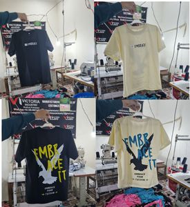 Camisetas de Verano 100% Algodón, Corte Regular, Cuello Redondo, Estilo Urbano, con Logotipo Personalizado, Lavado Ácido, Efecto Desgastado por el Sol - Product Image 2