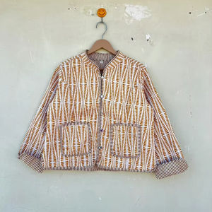 Edredón Acolchado Hecho a Mano en India, 100% Algodón Ecológico, Antiarrugas, Transpirable, de Secado Rápido, con Estampado Digital y Bolsillo Frontal, para Otoño/Invierno - Product Image 1