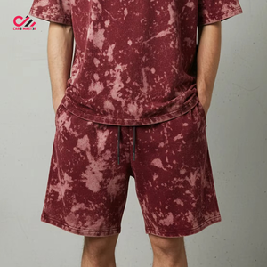 ชุดเซ็ต 2 ชิ้น เสื้อยืดโอเวอร์ไซส์และกางเกงขาสั้นลายมัดย้อม CARE MASTER สำหรับผู้ชาย ผ้าฝ้าย 100% สวมใส่สบายๆ ในฤดูร้อน มีจำหน่ายแล้ว - Product Image 5