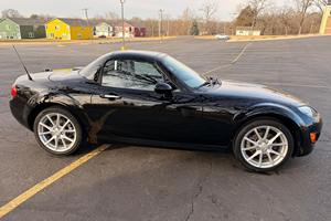 Mazda MX-5 Miata Grand Touring 2010 - Product Image 2