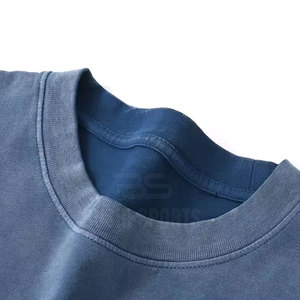T-shirt décontracté effet soleil délavé, fabriqué par un professionnel, en coton léger et à l'aspect vieilli - Product Image 2