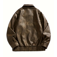 Blouson chauffant unisexe en similicuir premium, style vintage streetwear, color block, coupe bomber, avec étiquette personnalisée sur le devant, plusieurs tailles disponibles