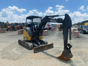 Miniexcavadora 35G de 2017 Diseñada para Trabajos de Construcción y Excavación Compactos - Product Image 4