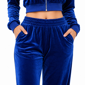 Conjunto Deportivo de Dos Piezas para Mujer, con Capucha, Corte Ajustado, Casual, de Terciopelo Premium, Suave, Lujoso, Transpirable y Ecológico - Product Image 4