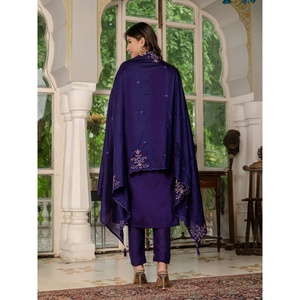 Ensemble élégant Kurti, pantalon et dupatta pour femmes - Product Image 2