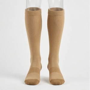 Chaussettes de compression sportives en fibre de cuivre, longues, respirantes, performantes, durables, douces, pour la gym et l'entraînement, couleur personnalisable, adaptées aux paires, à porter en paire - Product Image 1