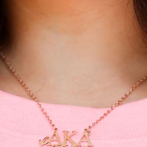 Collar con Colgante de Letra AKA Legacy en Oro para Mujer, Joyería Elegante de Moda, Regalo, Accesorio Inspirado en AKA para Uso Diario - Product Image 6