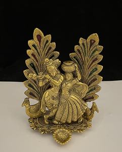 Nouvel arrivage de Statue de Radha Krishna en métal, laiton, plaqué or, Design Pankh, pour la décoration de la maison et l'article cadeau de mariage - Product Image 2
