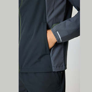 Chaqueta Deportiva Cortavientos de Primera Calidad para Hombre, Corte Regular, Tejido Transpirable con Impresión de Logotipo Personalizado o Bordado - Product Image 6