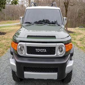 Toyota FJ Cruiser 2013 - Product Image 1