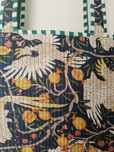 Bolso de Hombro para Mujer Shree Balajee Garments T-1, Azul Oscuro con Estampado de Pájaros, Acolchado, con Volantes, para Portátil - Product Image 4