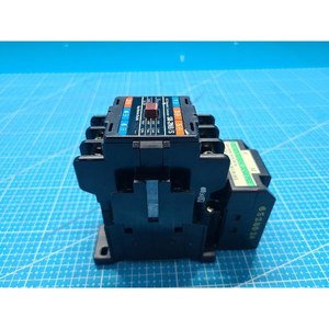 ฟูจิ SB-2NB/S เซอร์กิตเบรกเกอร์ที่ใช้แล้วเป็นอะไหล่อุปกรณ์เซมิคอนดักเตอร์รุ่นเก่า - Product Image 4