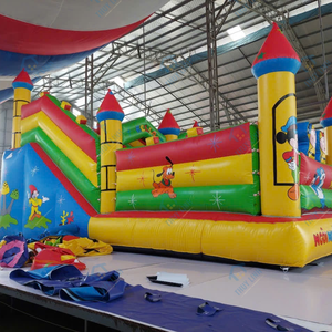 Castillo Inflable de 4m x 8m, Material de PVC, Fácil de Instalar, Ideal para Parques de Diversiones, Aplicación para Juegos, Vietnam - Product Image 4