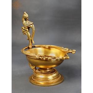 ของตกแต่งบ้านทำด้วยมือทำจากทองเหลืองแบบดั้งเดิมของอินเดียจาก Diya - Product Image 2