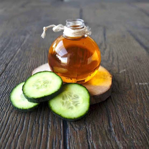 Huile d'extrait de concombre Hanu rare, 100% pure et naturelle, distillée à la vapeur, huile de support pour les soins de la peau et l'utilisation cosmétique - Product Image 3