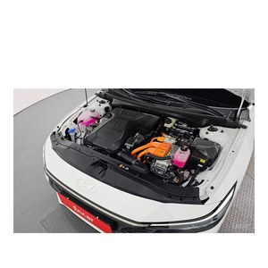 Hyundai Avante Moderne 2025 avec 3 769 km, conduite à gauche, sièges en cuir, caméra de recul - Product Image 6