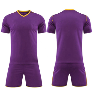 Últimos Diseños de Uniformes de Fútbol para Hombre, Manga Corta, Logotipo/Color Personalizado, Transpirable, de Secado Rápido, Cómodo, de Alta Calidad, Antiarrugas - Product Image 3
