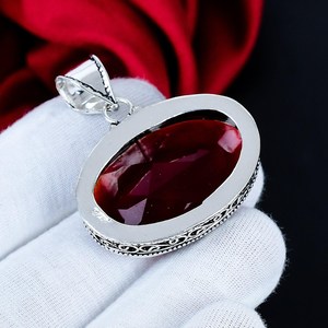 Colgante de Granate Rojo con Piedra Preciosa, Hecho a Mano en Plata de Ley 925, Joyería Artesanal Vintage, Ovalado, Estilo Boho, Regalo - Product Image 6