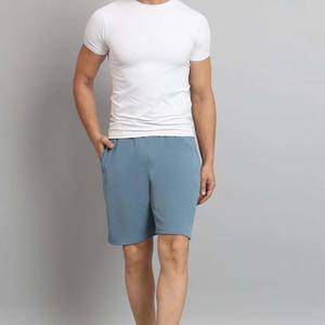 Shorts mi-longs décontractés respirants pour hommes grandes tailles, style chino cargo, personnalisables, qualité supérieure, pour la gym et la course à pied, vente en gros - Product Image 3
