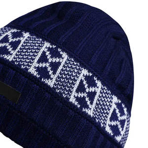 Gorro Unisex Moderno con Estilo Desestructurado, Ligero, de Tela Común, Cómodo y Cálido para Atuendos Casuales y Clima Frío - Product Image 4