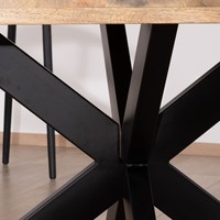 Table à manger Vandana Ivory Element 140x140cm, bois et métal industriel Character