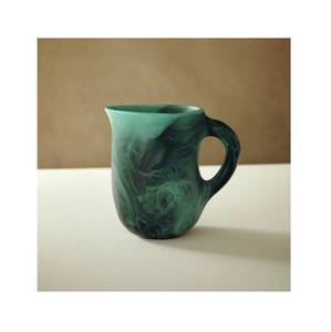 Carafe en résine moderne, faite à la main, décorative, pour la maison, la cuisine, la salle à manger et la décoration intérieure - Product Image 1